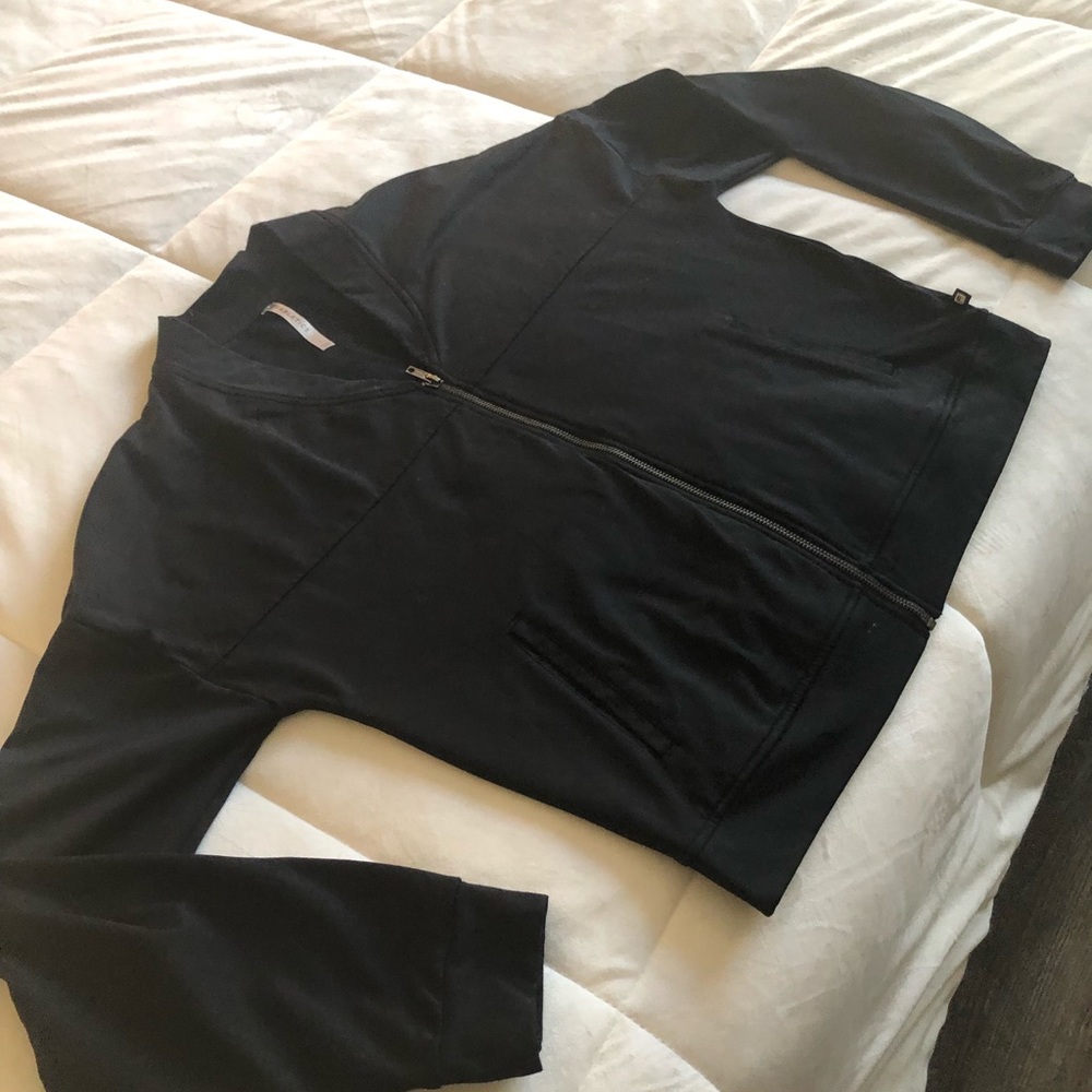 Fabletics workout jacket - Picture 2 of 4